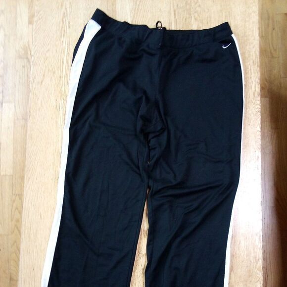 Nike Striped Sweatpants Joggers Trainers Women - Picture 2 of 8
